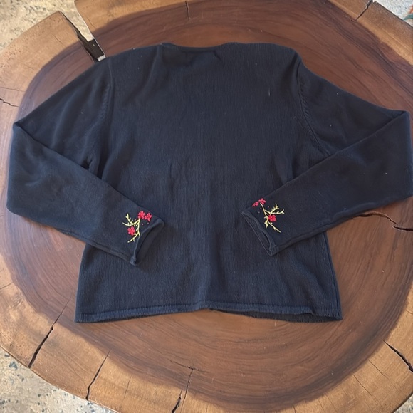 Vintage Work in Progress Black Floral Embroidered Cardigan/ Size Medium Sweater - Picture 7 of 7